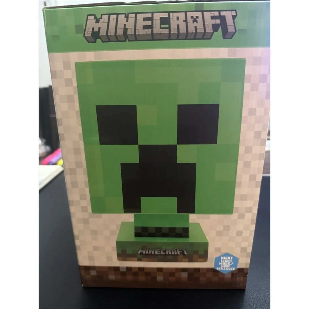 Paladone Minecraft Green Creeper Icon Lamp Battery or USB Powered!